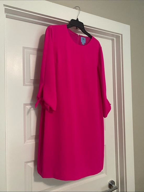 CeCe Dresses & Skirts - CeCe Fuchsia Shift Dress with Rolled Tie Sleeves